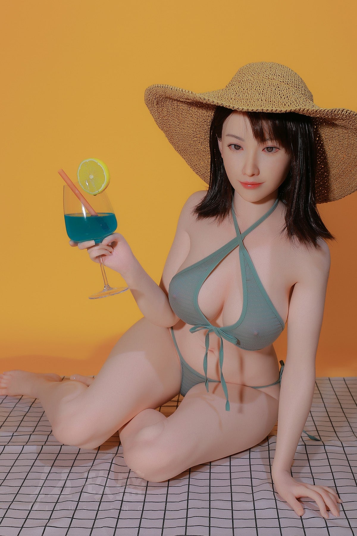 Layne: Beach Day Sex Doll