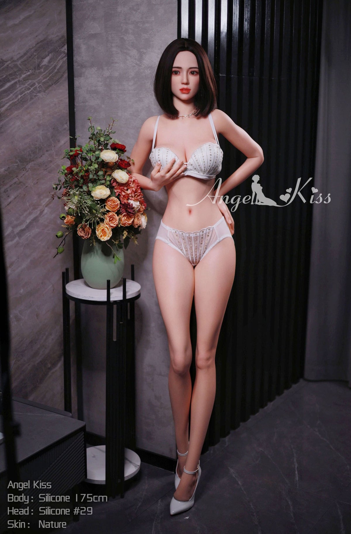 Lin: Thai Beauty Sex Doll