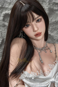 Hanni: K-Pop Hottie Sex Doll