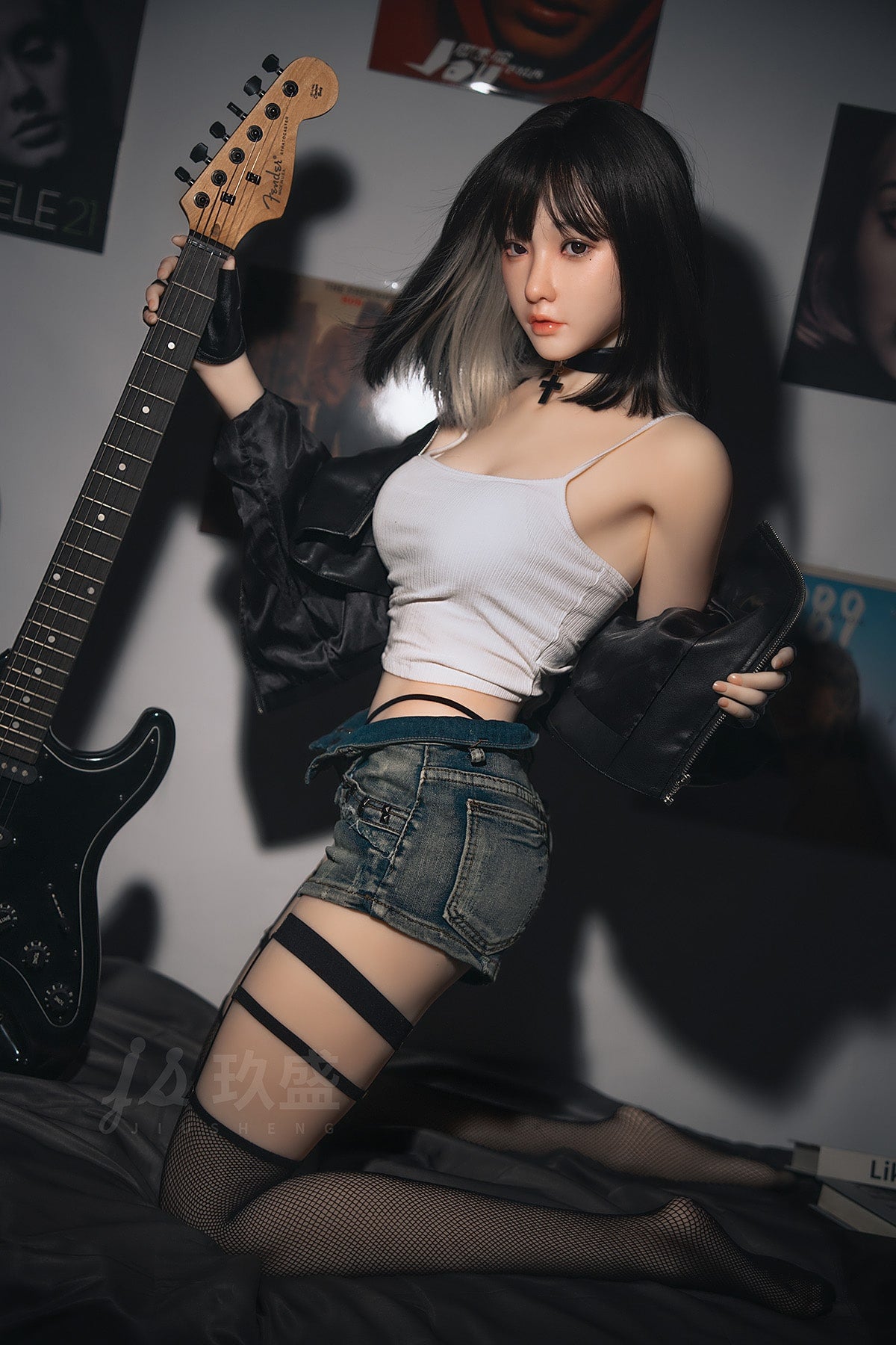 Tomoe: Musician Girlfriend Sex Doll