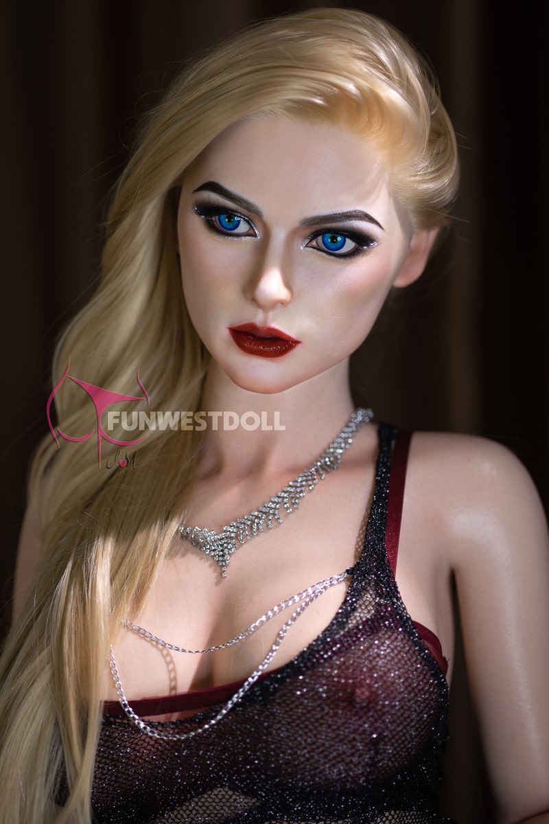 Estelle: Super Model Sex Doll