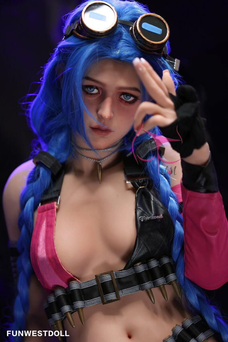 Jinxy: Anime Gunslinger Sex Doll