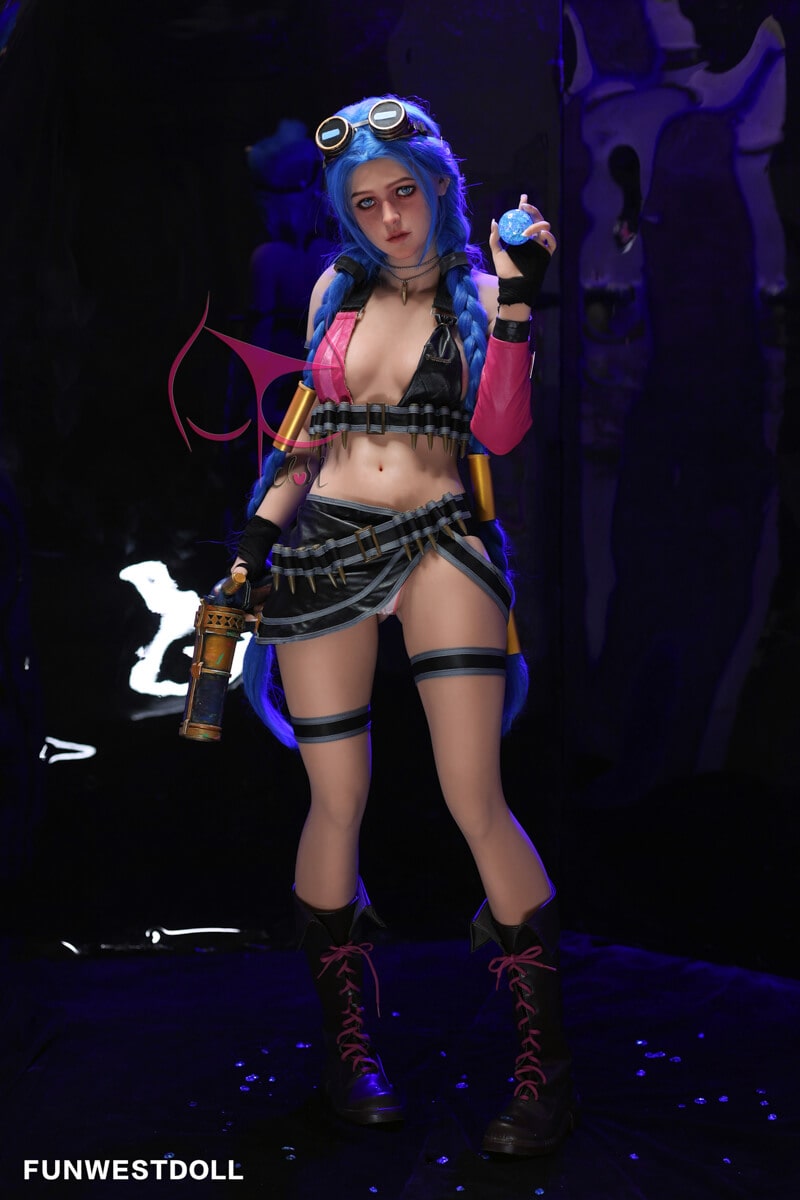 Jinxy: Anime Gunslinger Sex Doll