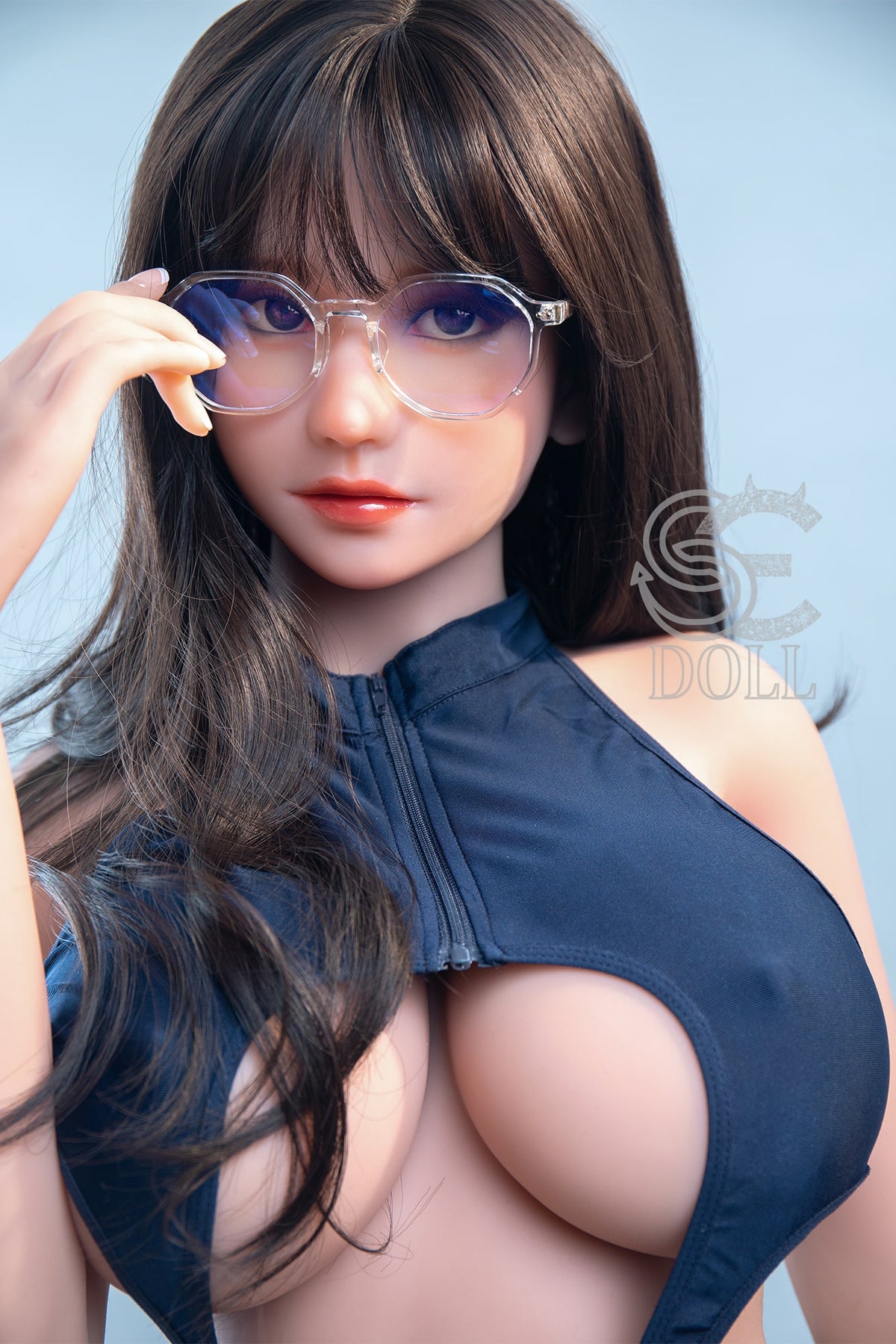 Everly: Cute Asian Sex Doll