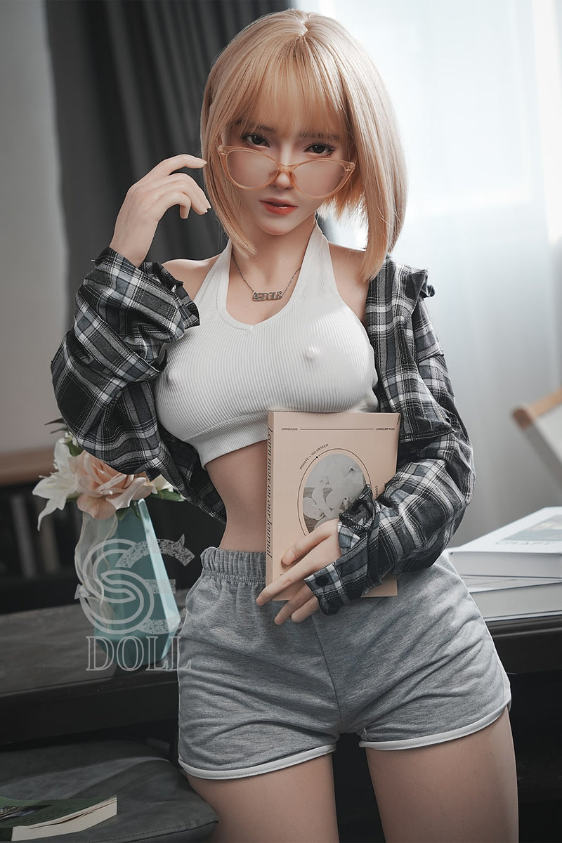 TingLi: Blonde Asian Sex Doll