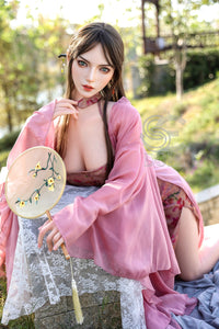 Letizia: Pretty Princess Sex Doll