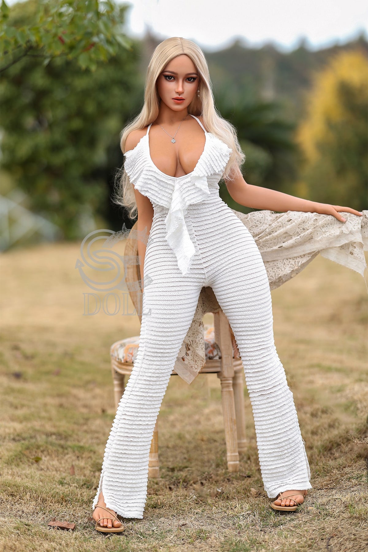 Pear: Juicy Blonde Sex Doll