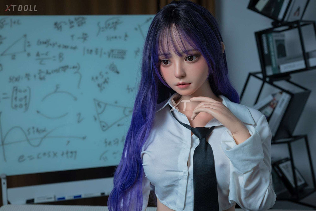 Akira: Working Late Sex Doll