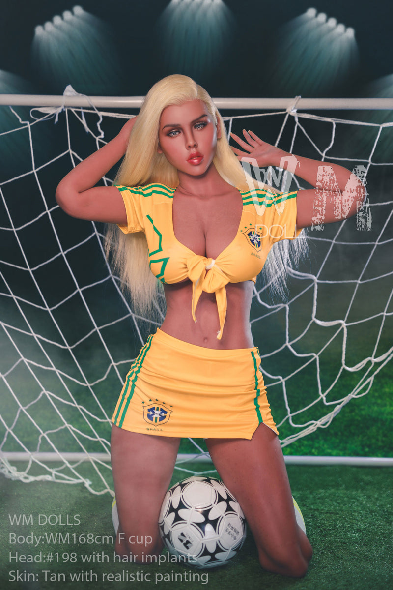 Brazilian babe sex doll Mariana